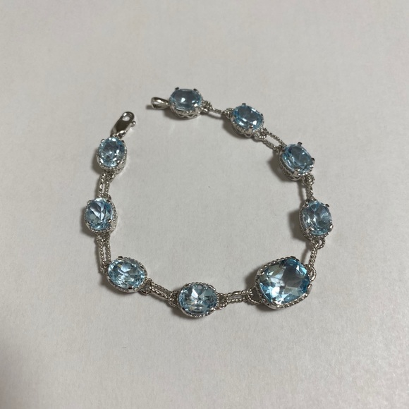 Bracelet 💙 - Picture 1 of 5